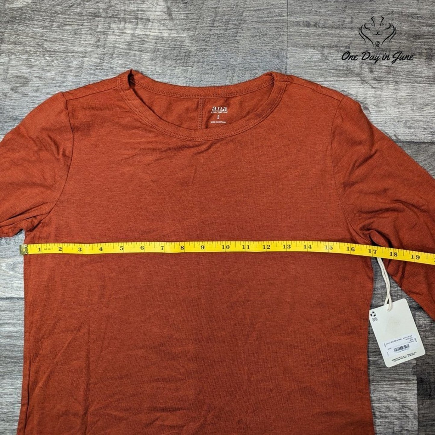 A.n.a Long Sleeve Tee Shirt Size S