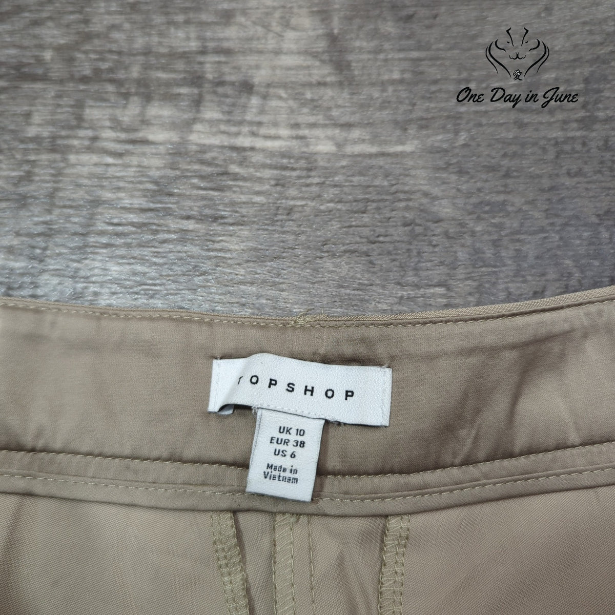 Topshop Straight Leg Tailored Dress Pants Beige Tan Trousers Size 10