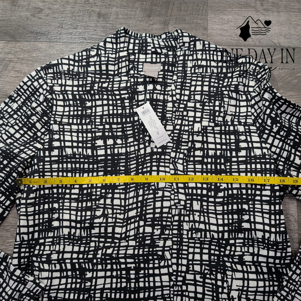Chico's Polished Knit Crosshatch Print Long Sleeve Tunic Top NWT Size (L)