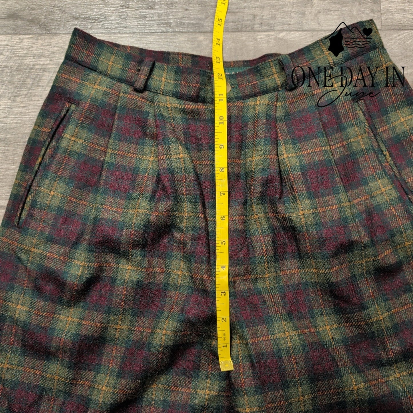 Bushwacker Wool Pants Size 8