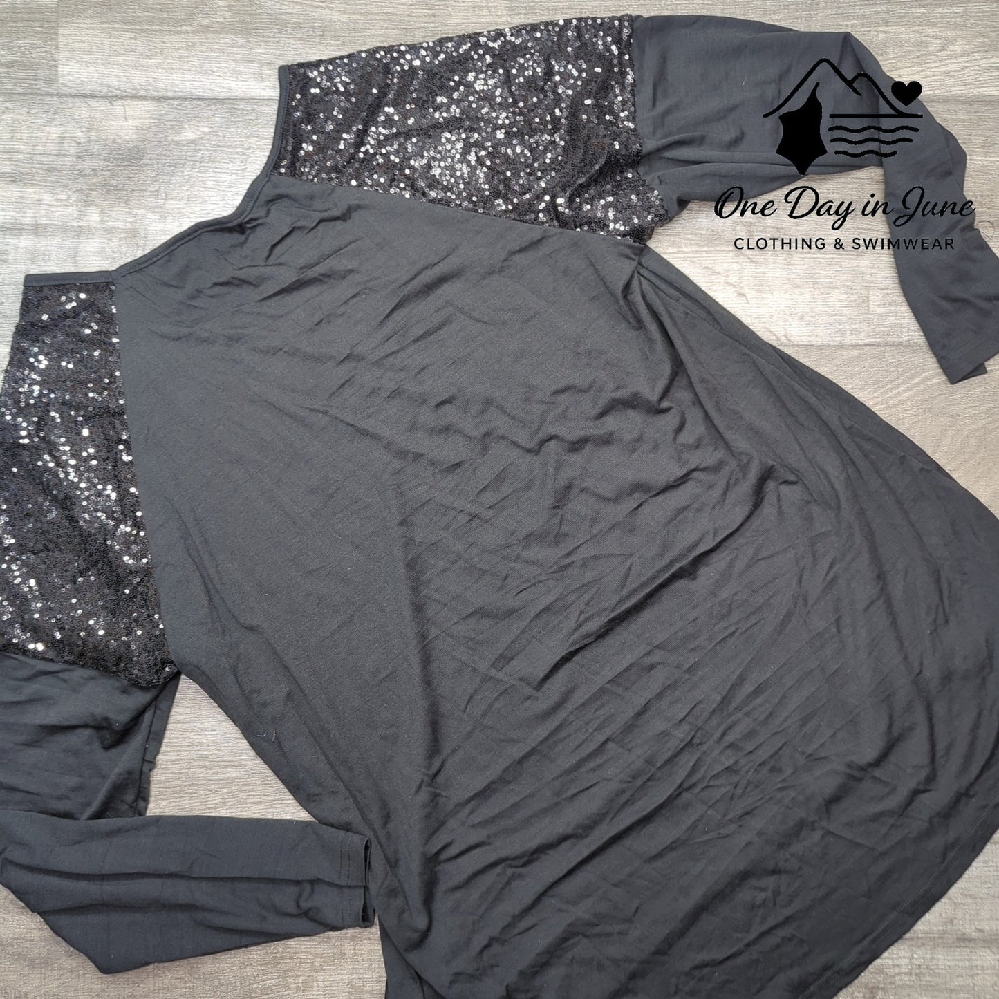 Romwe Sequin Shoulder Long Sleeve Top Size 4XL