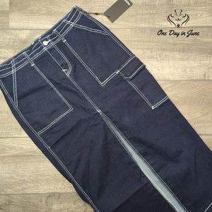 True Religion Denim Cargo Maxi Skirt Dark Wash Body Rinse NWT Size 29 (8)
