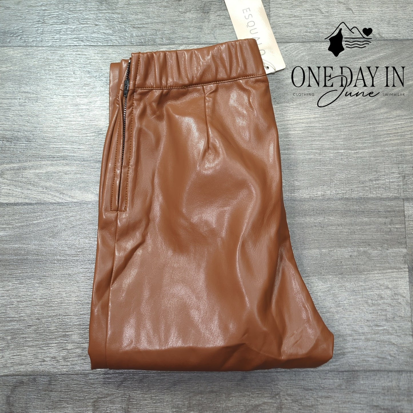 Esqualo Side Zip Faux Leather Pants Size 6