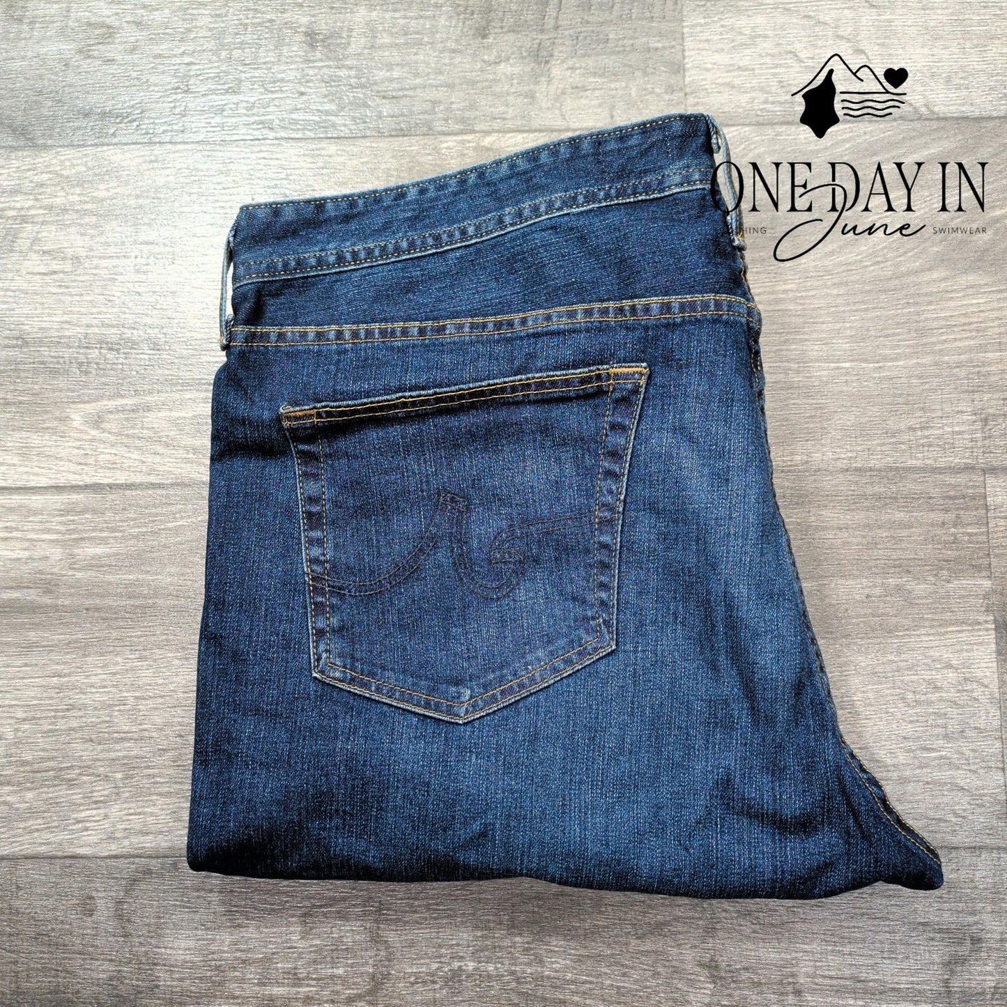 AG Adriano Goldschmied B-Type III Easy Fit Dark Wash Straight NWT Size 42X27