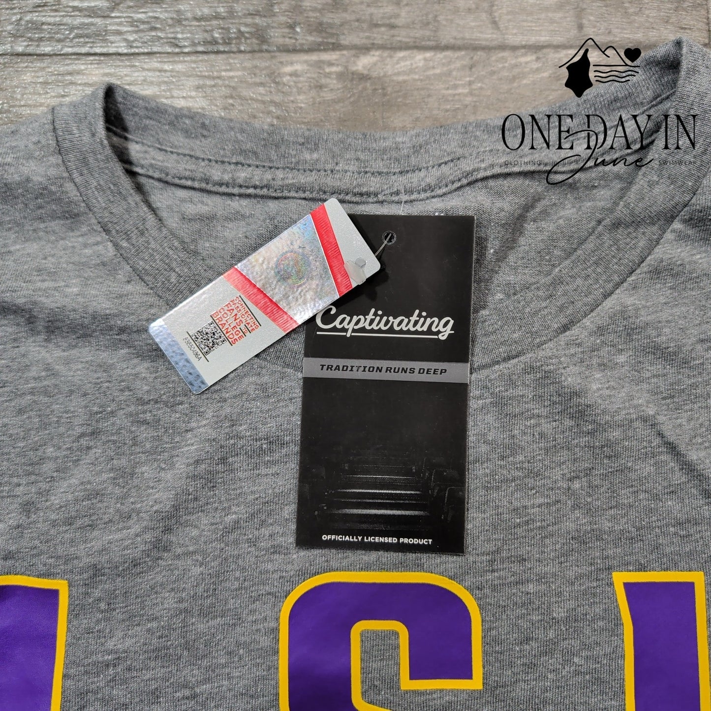 Captivating LSU T Shirt Size XL