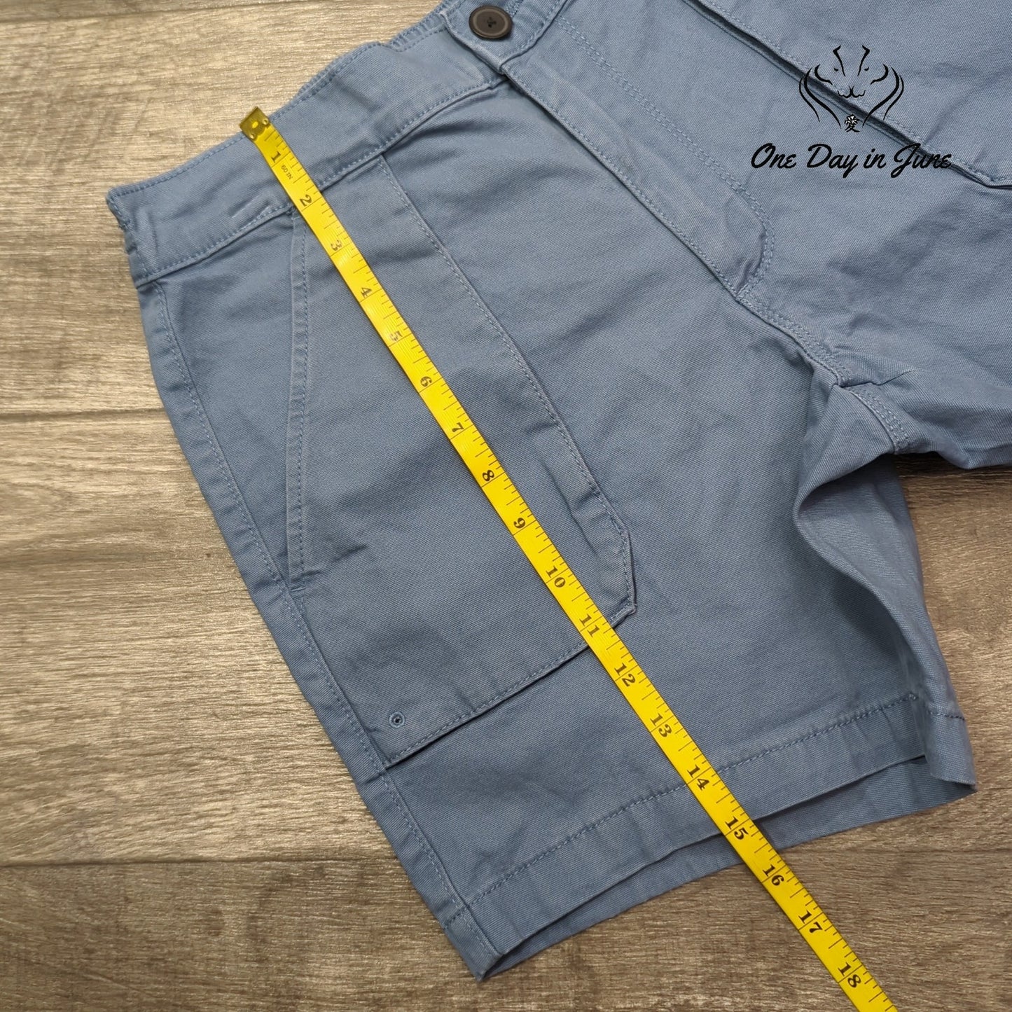 St. John's Bay Comfort Waist Shorts Size 32