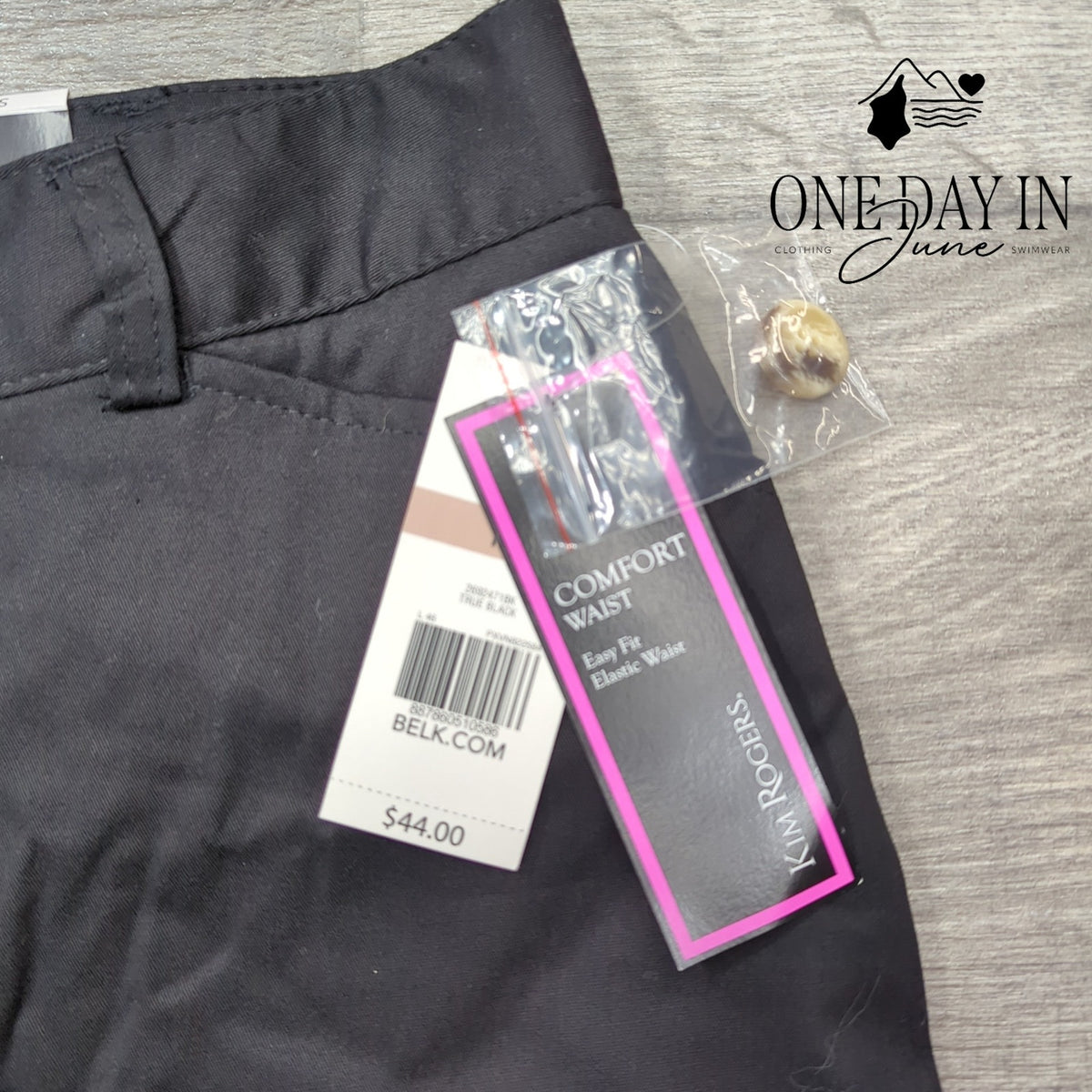 Kim Rogers Comfort Waist Bermuda Shorts Black Stretch NWT Size 12
