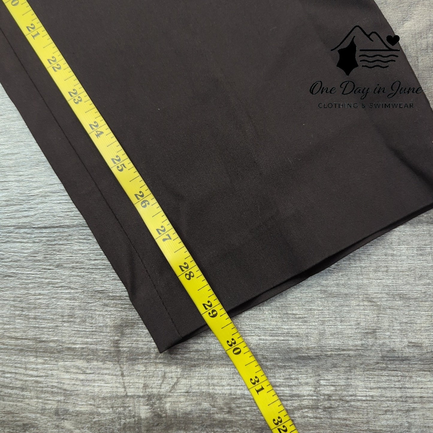 JM Collection Slim Leg Pants Size 18W