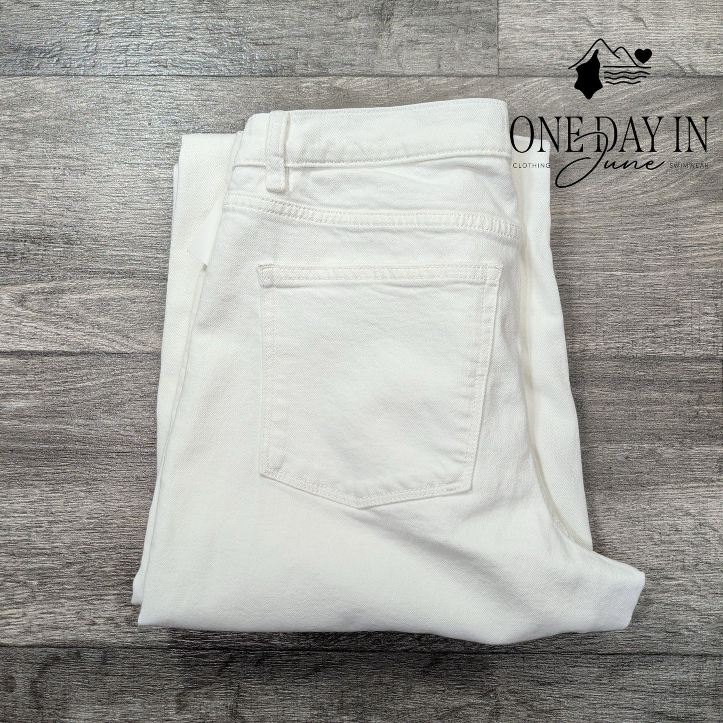 DL1961 Thea Boyfriend Jeans White Cuffed Relaxed Tapered NWT Size 4 (27)