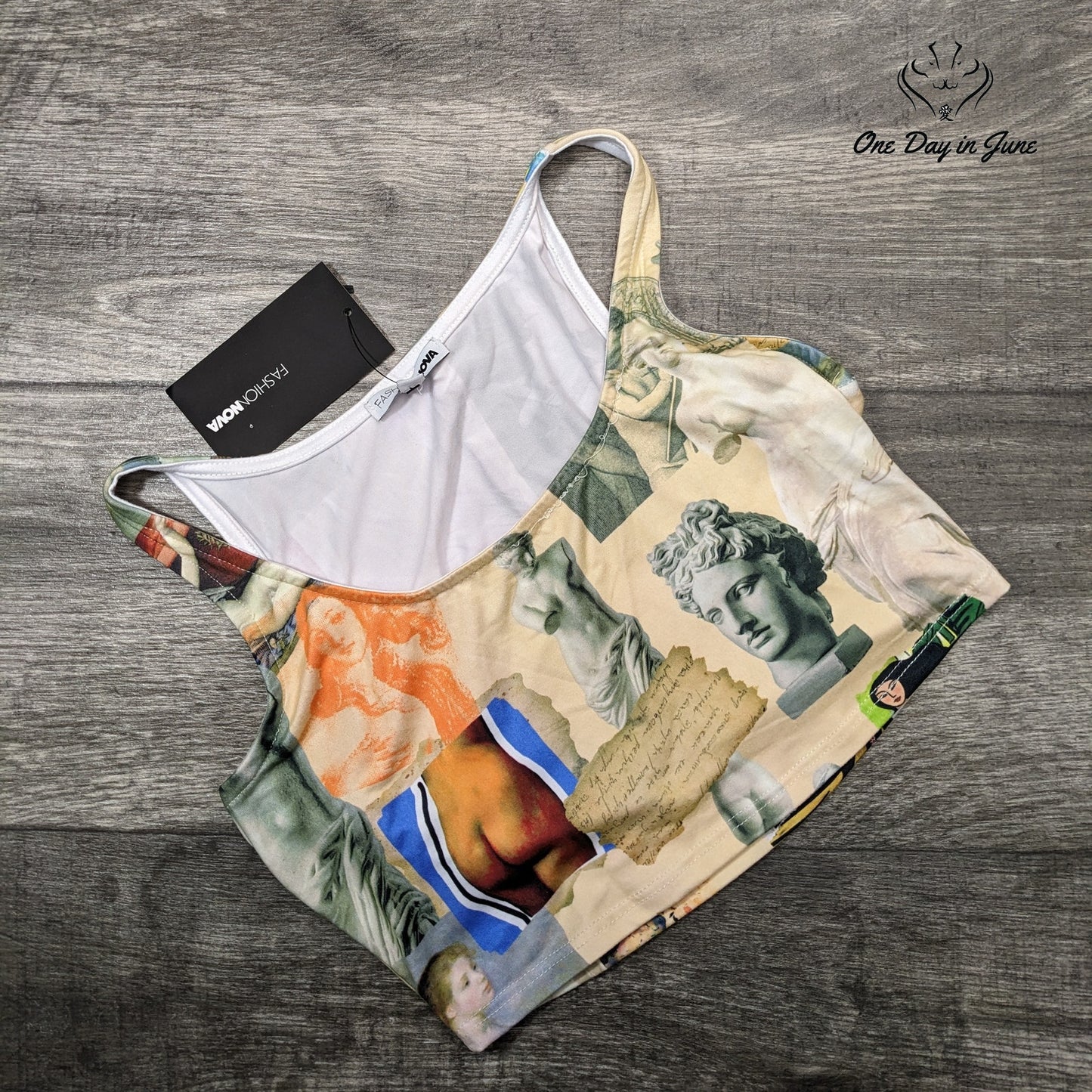 Fashion Nova Piece of Art Tank Top Size S