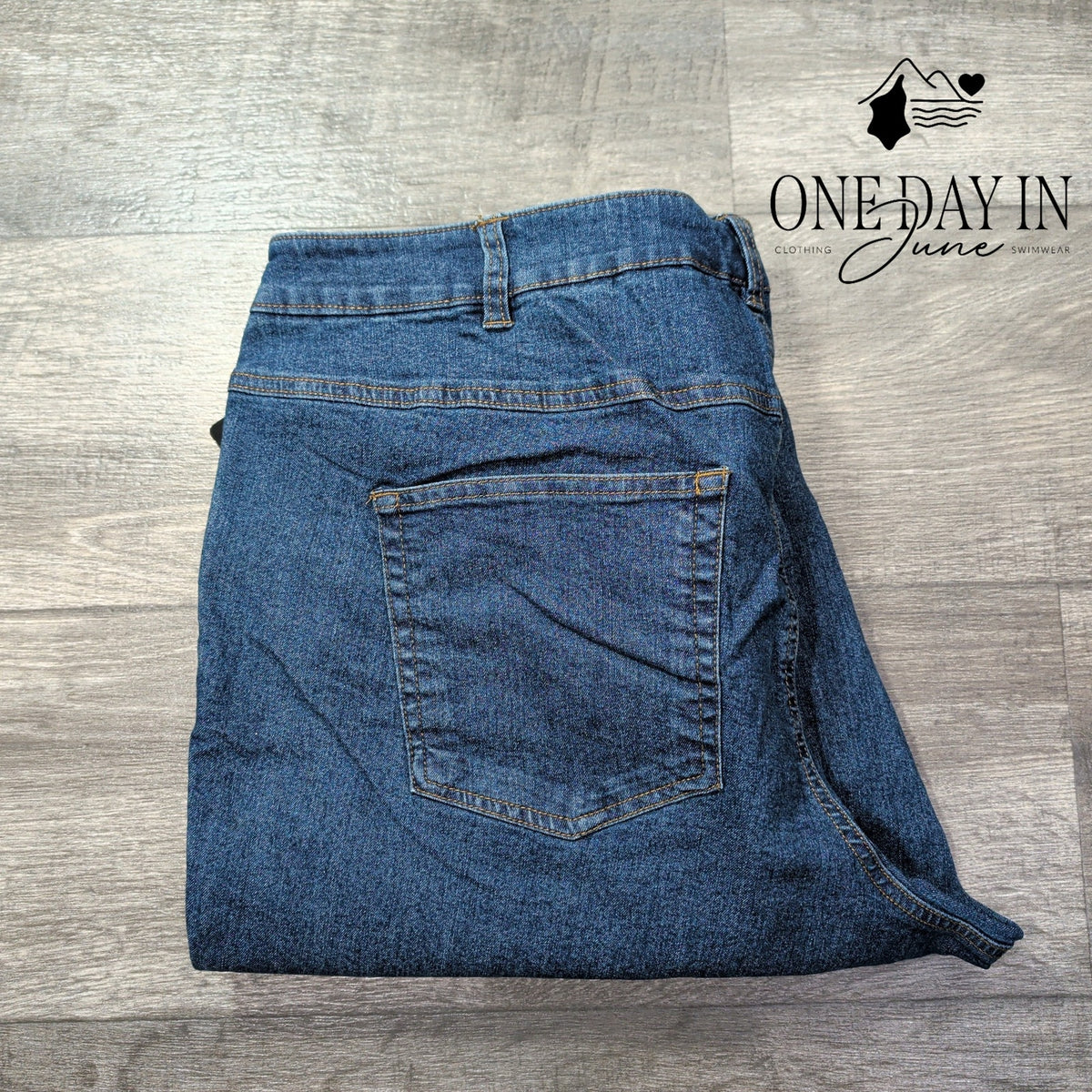 Woman Within Petite Straight Leg Stretch Jeans Petite Dark NWT Size 22W Petite