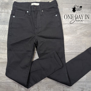 Madewell 10 High Rise Skinny Jeans Black Petite NWT Size 25P (2P)