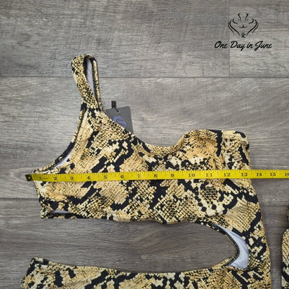 Rekita Cut Out Snake Skin One Piece Size M