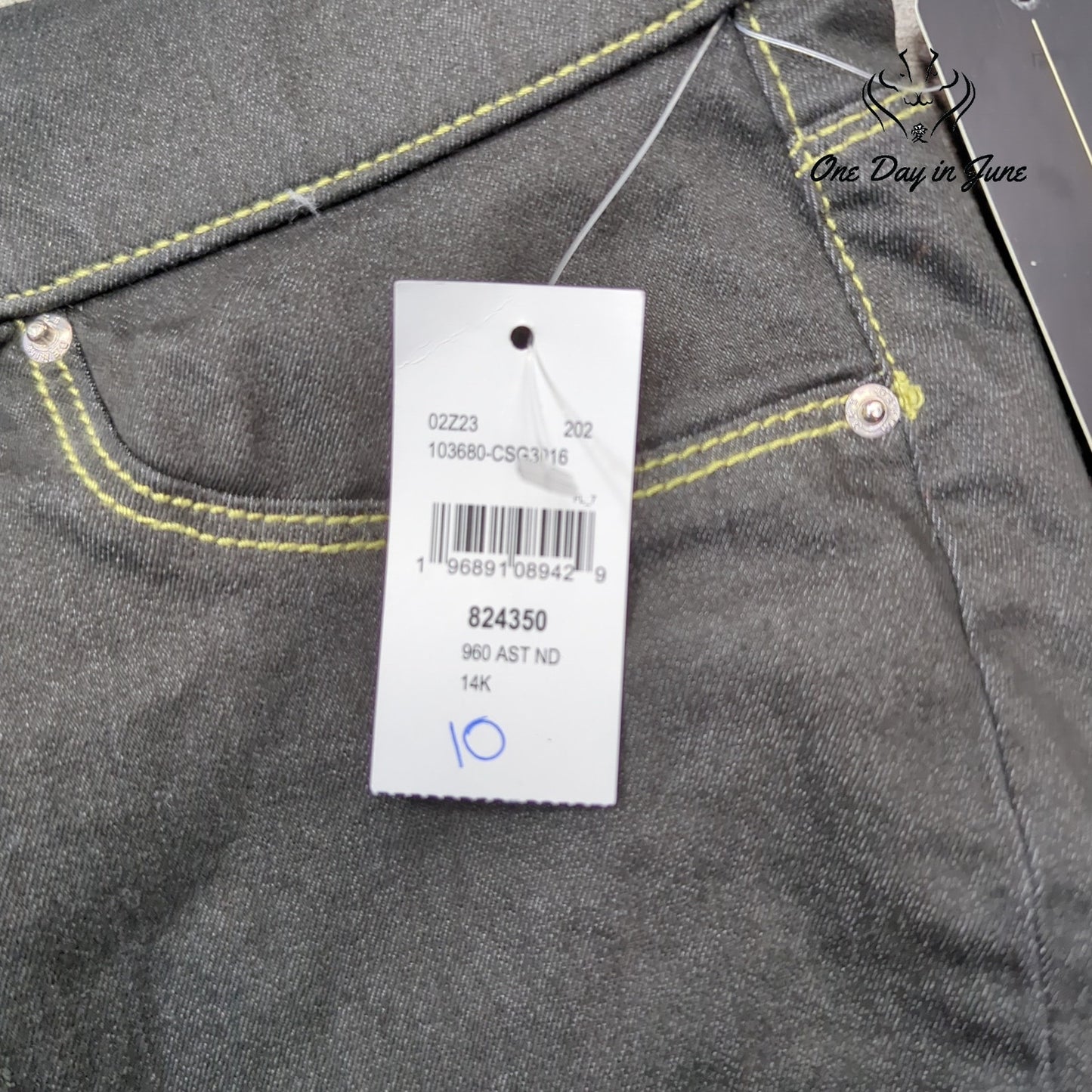 Sag Harbor Pull On Capri Jeans Size 10