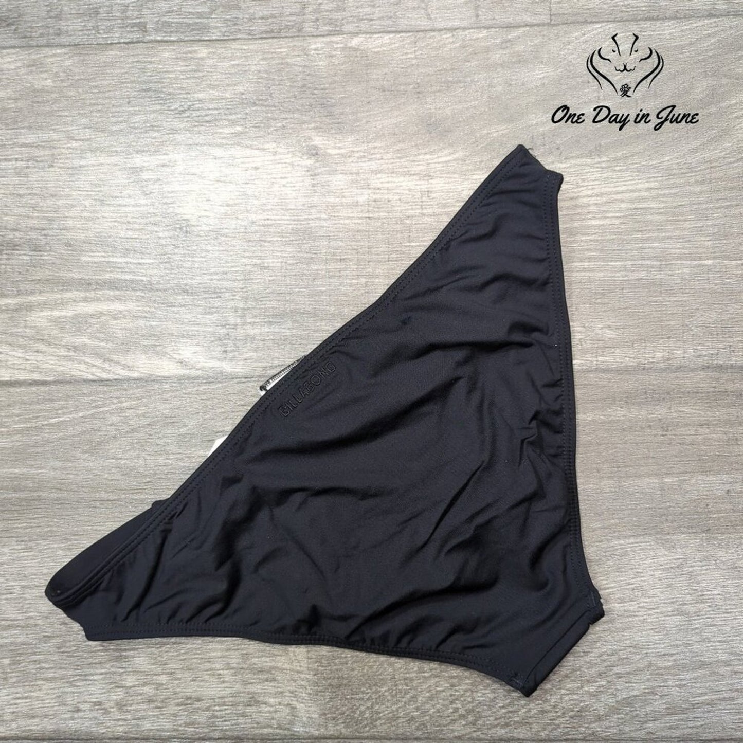 Billabong Sol Searcher Lowrider Bikini Bottom Black Full Coverage NWT Size L
