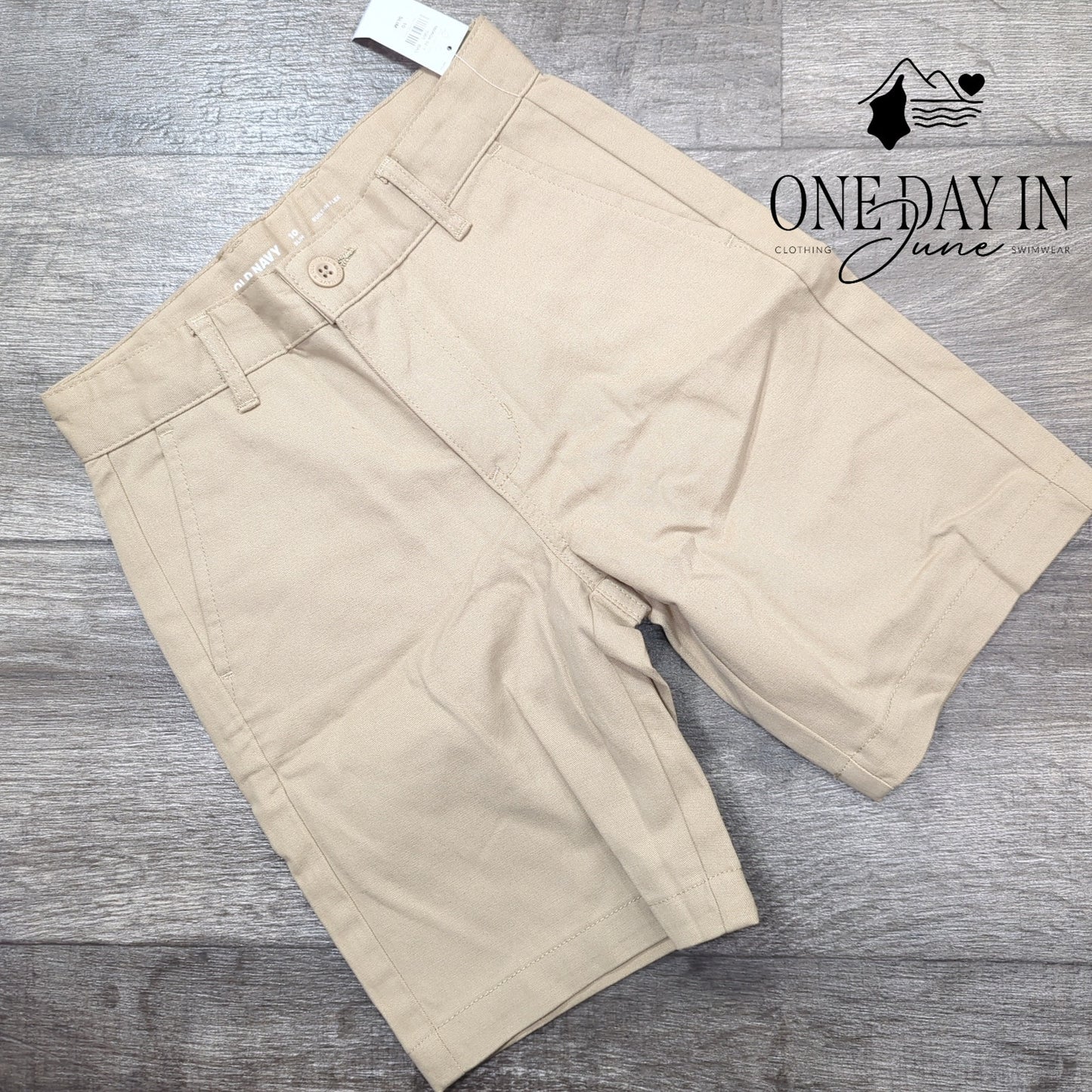 Old Navy Slim Flat Front Shorts Size 10