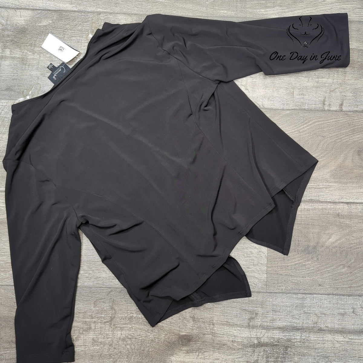Connected Apparel Long Sleeve Open Front Coverup Top Black NWT Size L