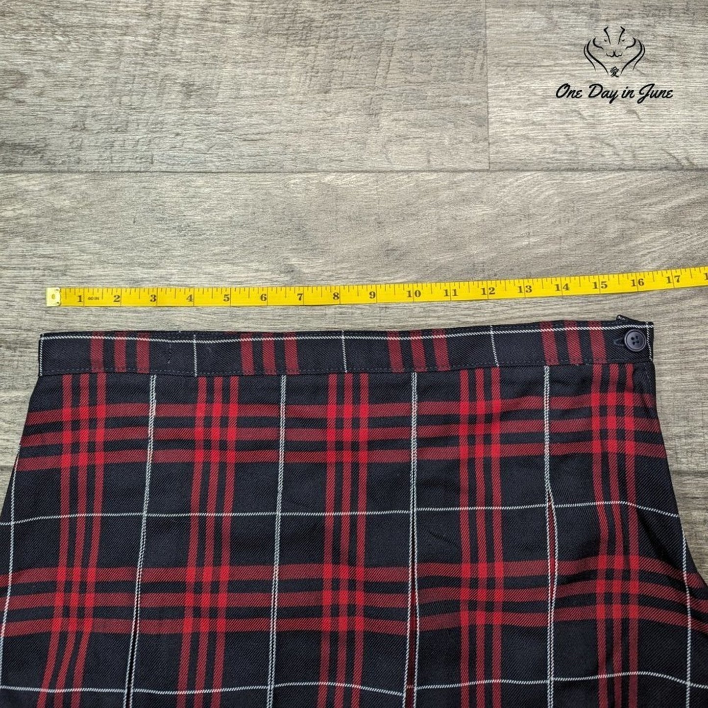 Land's End Pleated Skirt Size 16