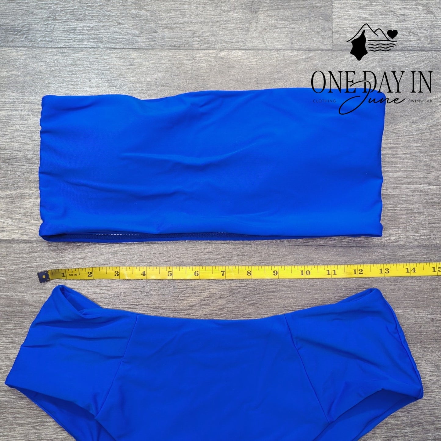 CharmLeaks Bandeau Bikini Swimsuit Size M