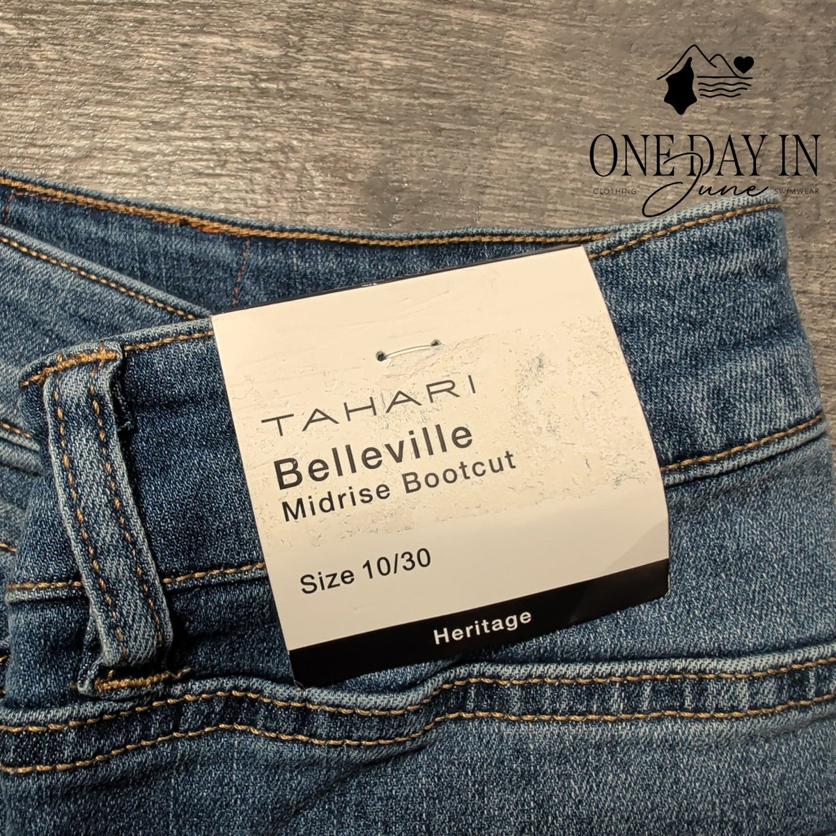 Tahari Belleville Mid Rise Bootcut Jeans Canyon Blue NWT Size 10