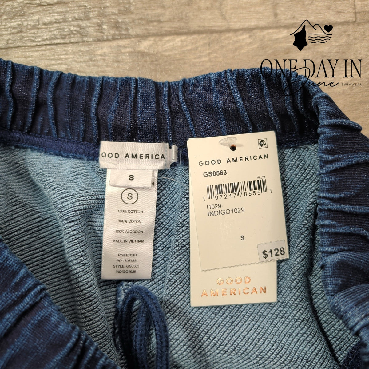 Good American Jeanius Boyfriend Jogger Sweatpants Indigo NWT Size S
