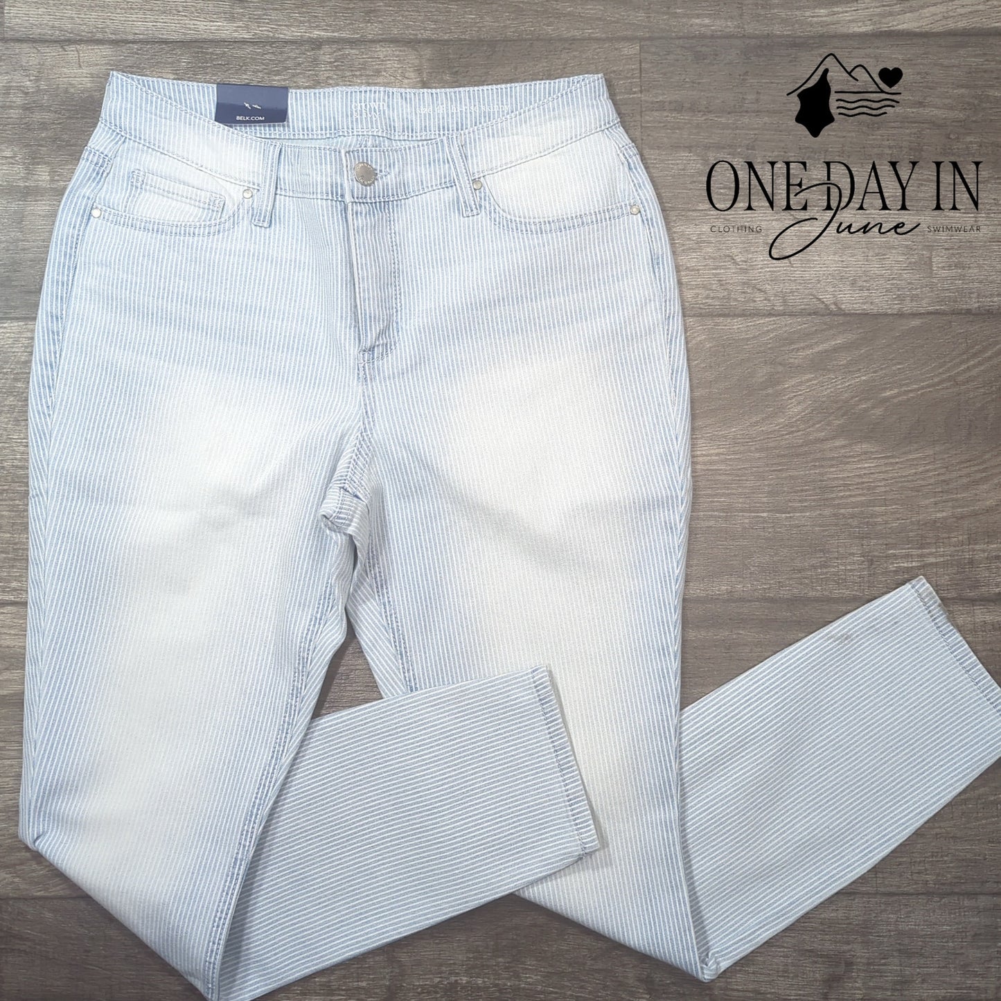 Crown & Ivy Petite High Rise Skinny Jeans Size 4P