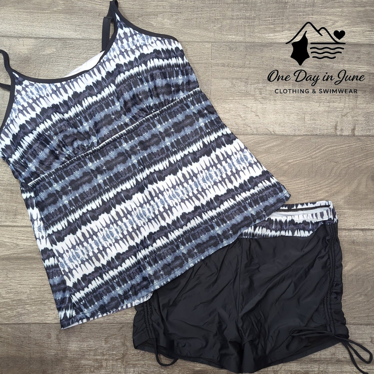 Yonique Plus Size Cage Back Boyshort Tankini Swimsuit Size XXL