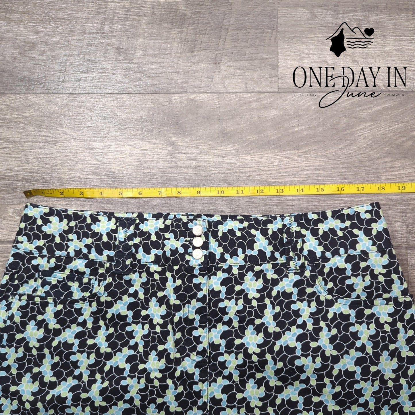 Loft Mini Skirt Size 14