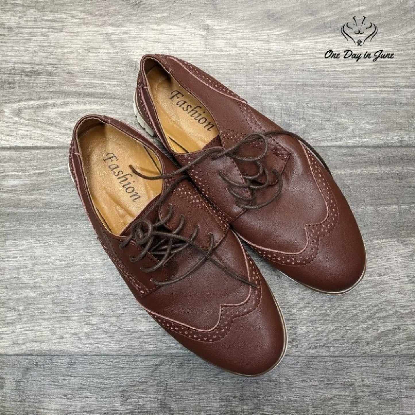 Fashion Faux Leather Wingtip Shoes Size 9 (42)