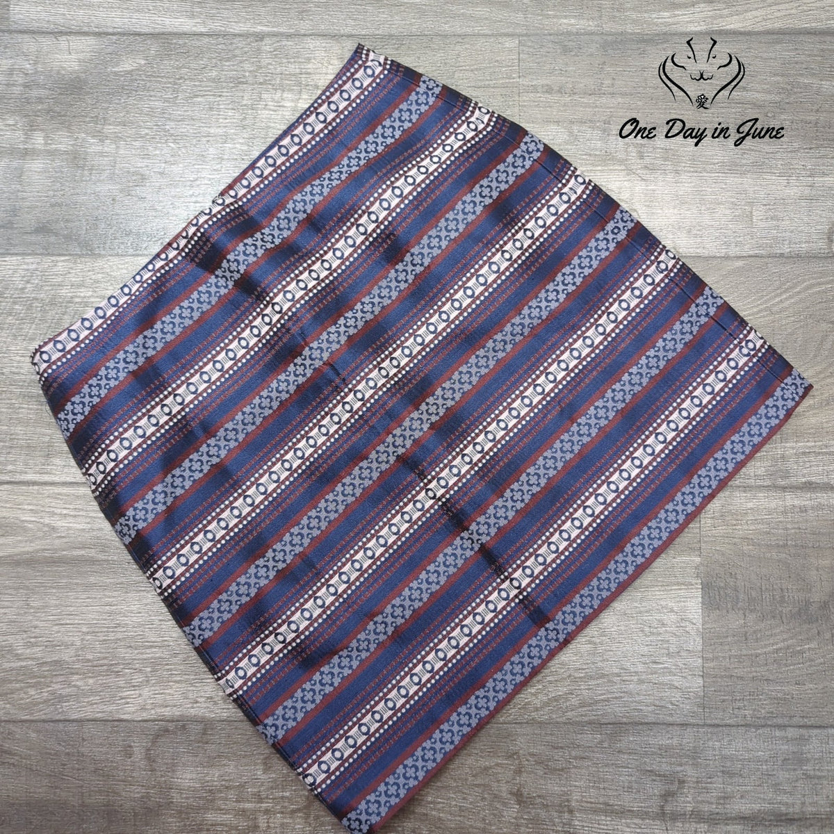 Loft Geometric Floral Stripe Mini Skirt Blue Burgundy Size 10