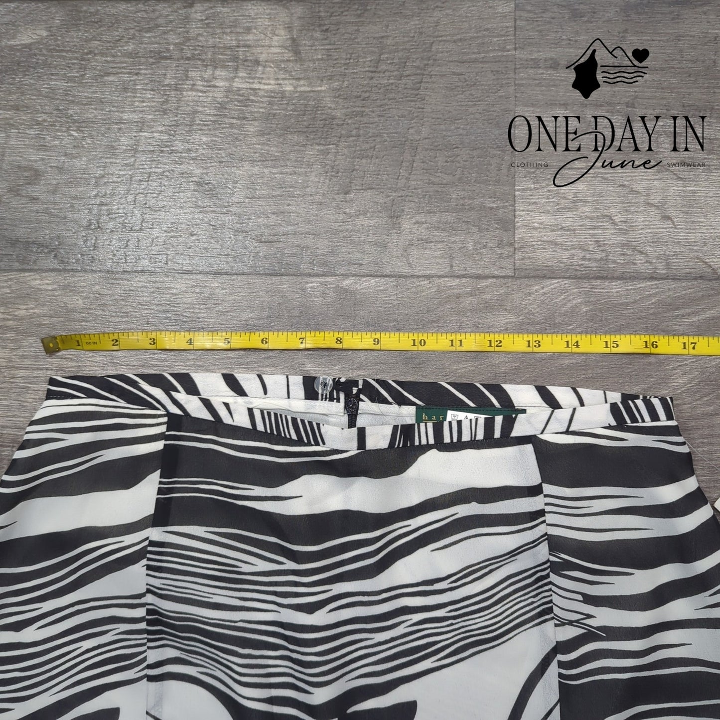 harve' benard Zebra Layered Maxi Skirt Size 12