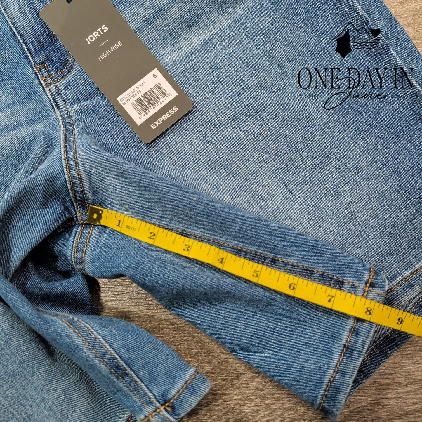 Express High Rise Jean Shorts Size 6