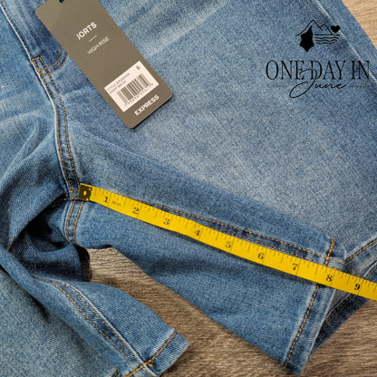 Express High Rise Jean Shorts Size 6
