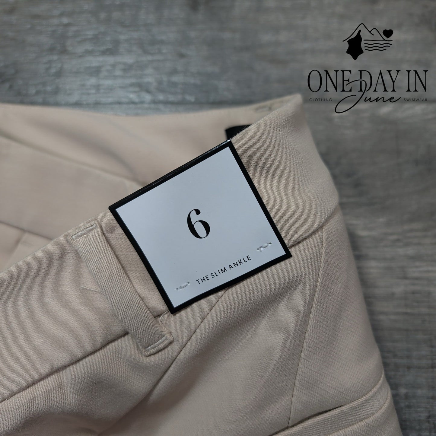 White House Black Market The Slim Ankle Pants Size 6