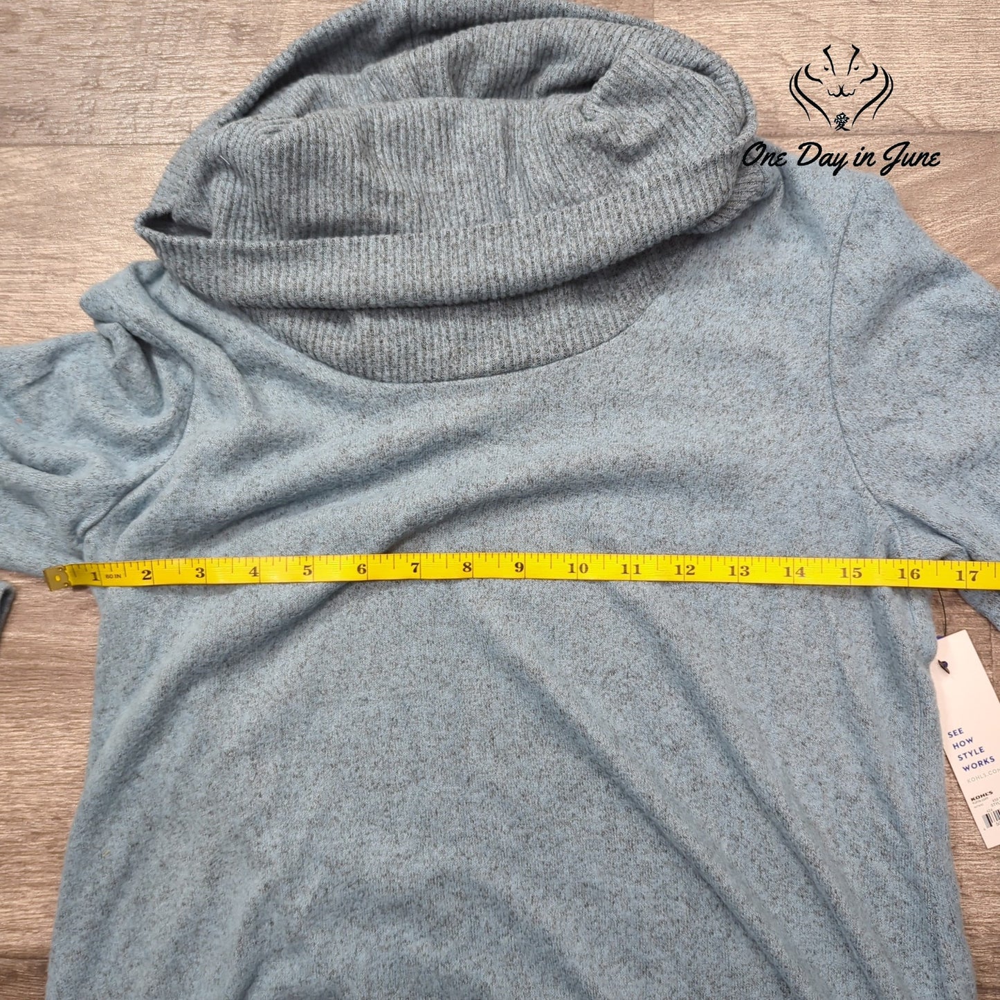 Apt. 9 Petite Super Soft Pull Over Cowl Neck Sweater Size PM