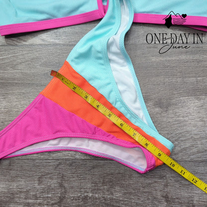 Zaful Ribbed V Wire Bikini Swimsuit Size L