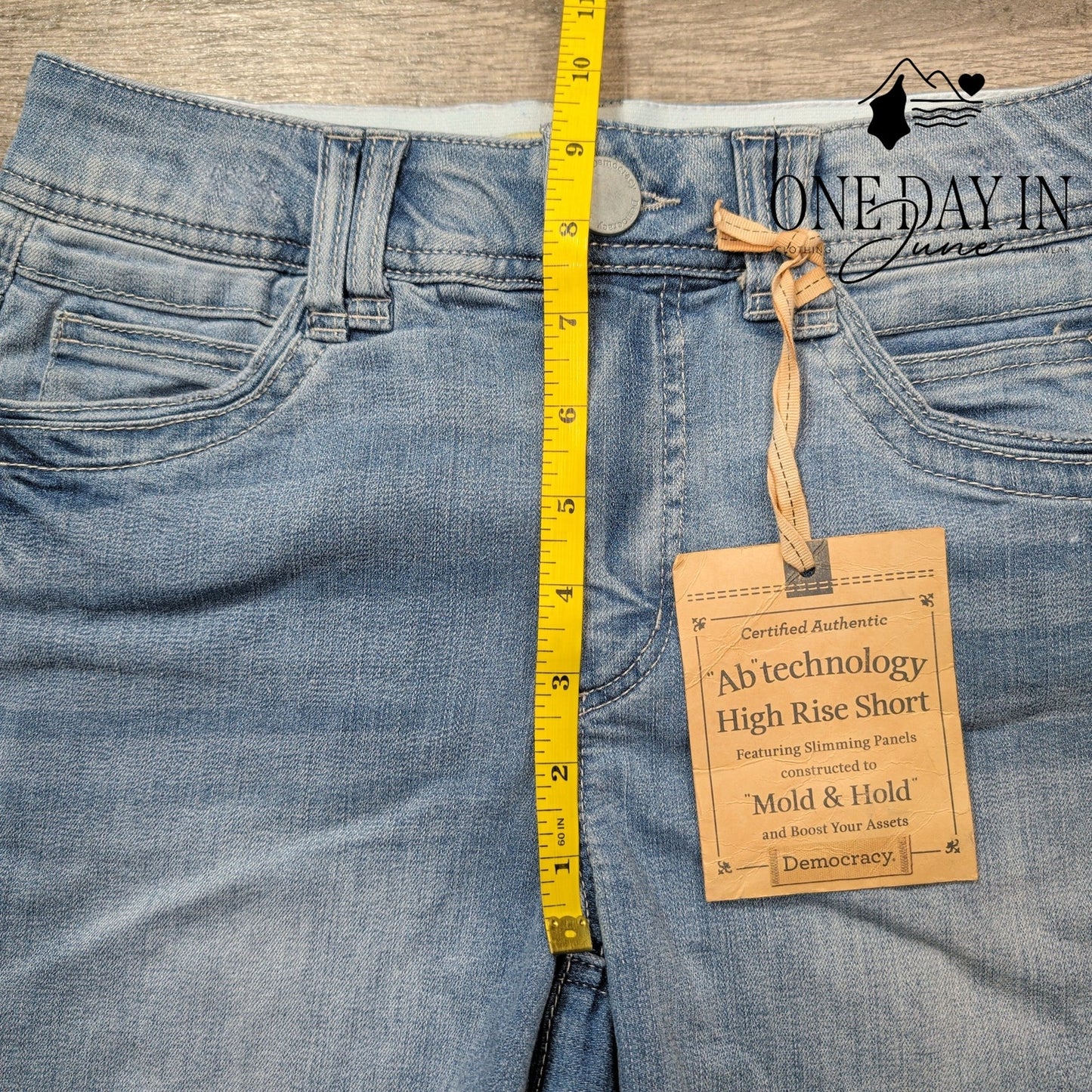 Democracy High Rise Denim Shorts Size 2