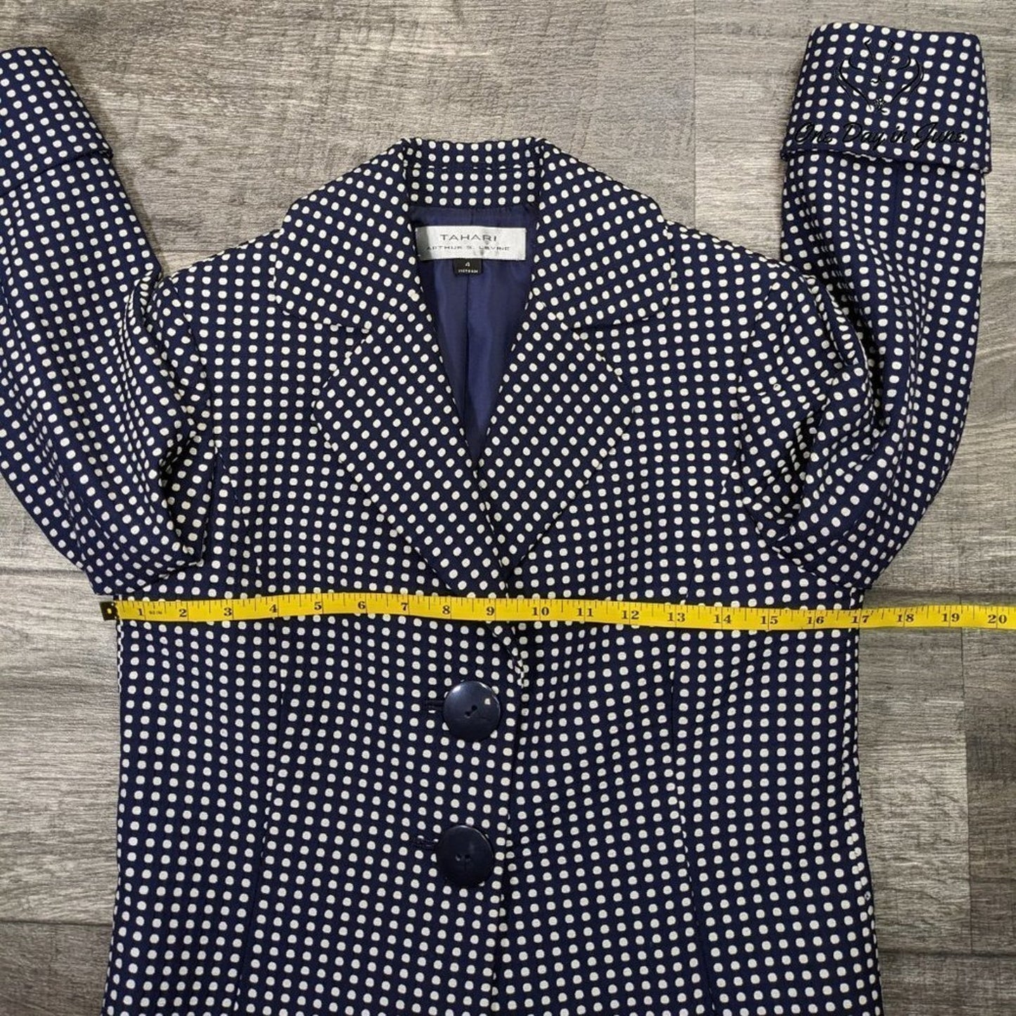 Tahari Polka Dot 2 Button Blazer Size 4