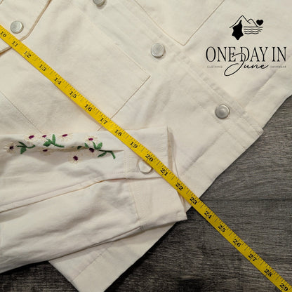Dolan Anthropologie Floral Embroidered Denim Jacket Cream Size XL