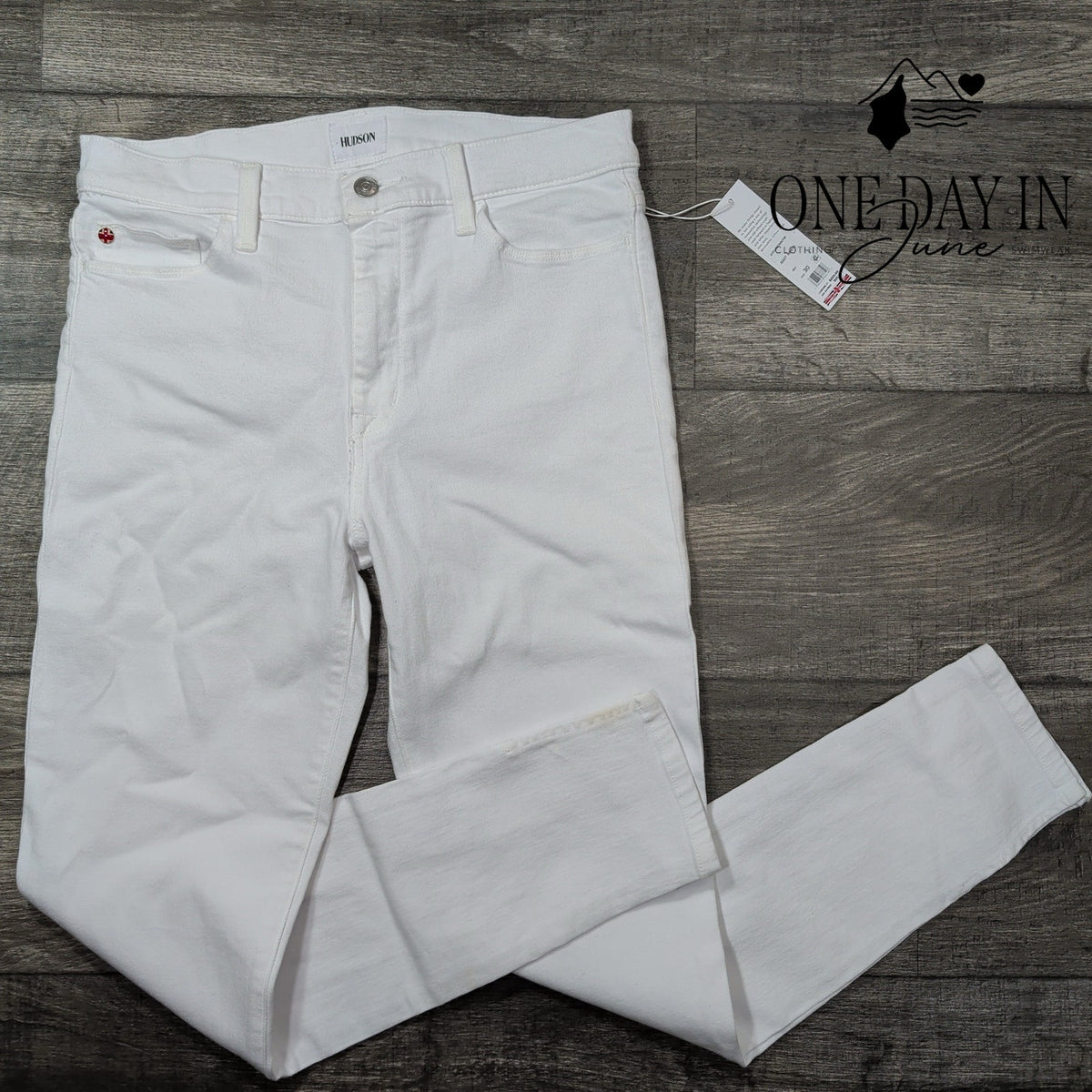 Hudson Blair Straight Leg Jeans Women's White Stretch Denim NWT Size 10 (30)