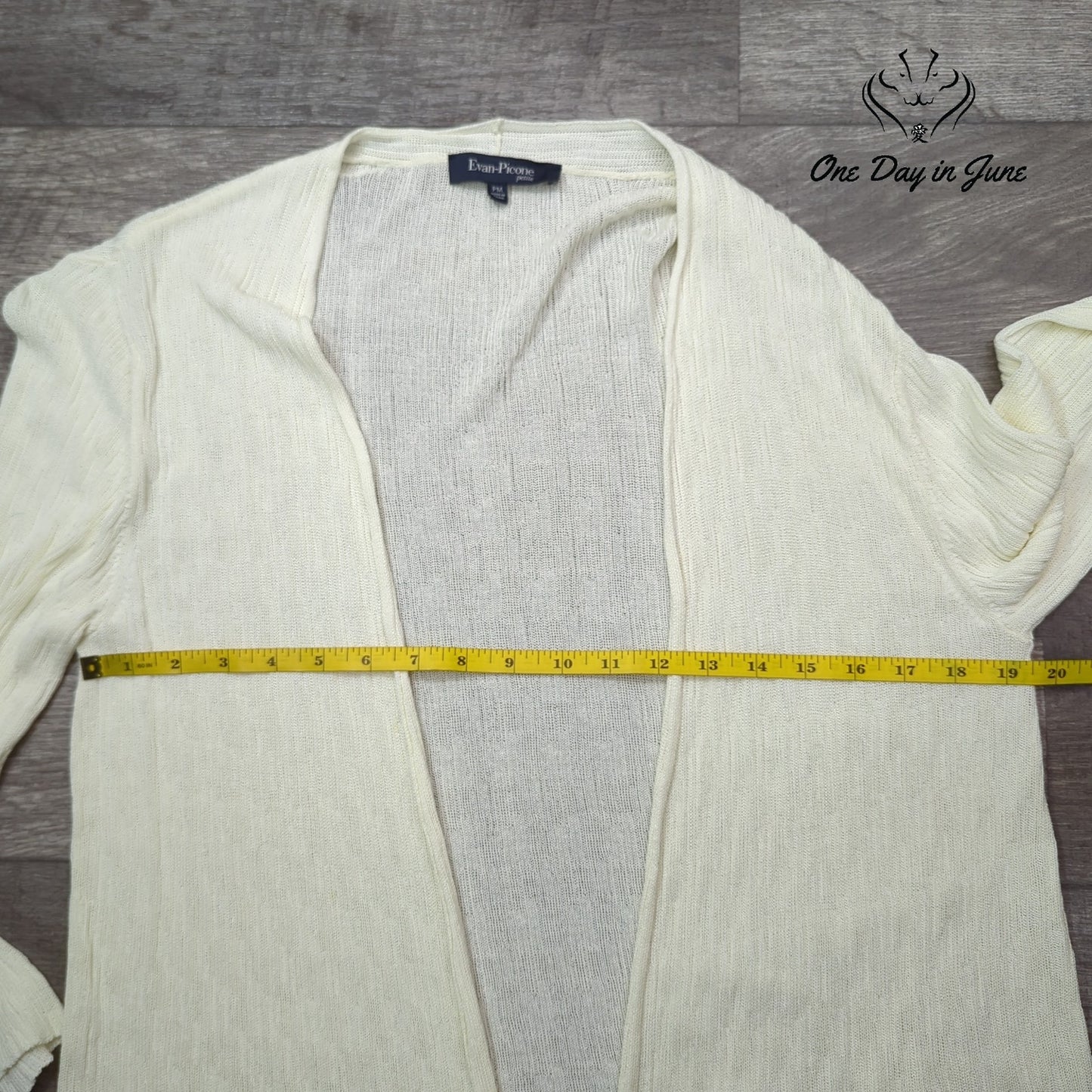 Evan Picone Petite Long Sleeve Cardigan Size PM