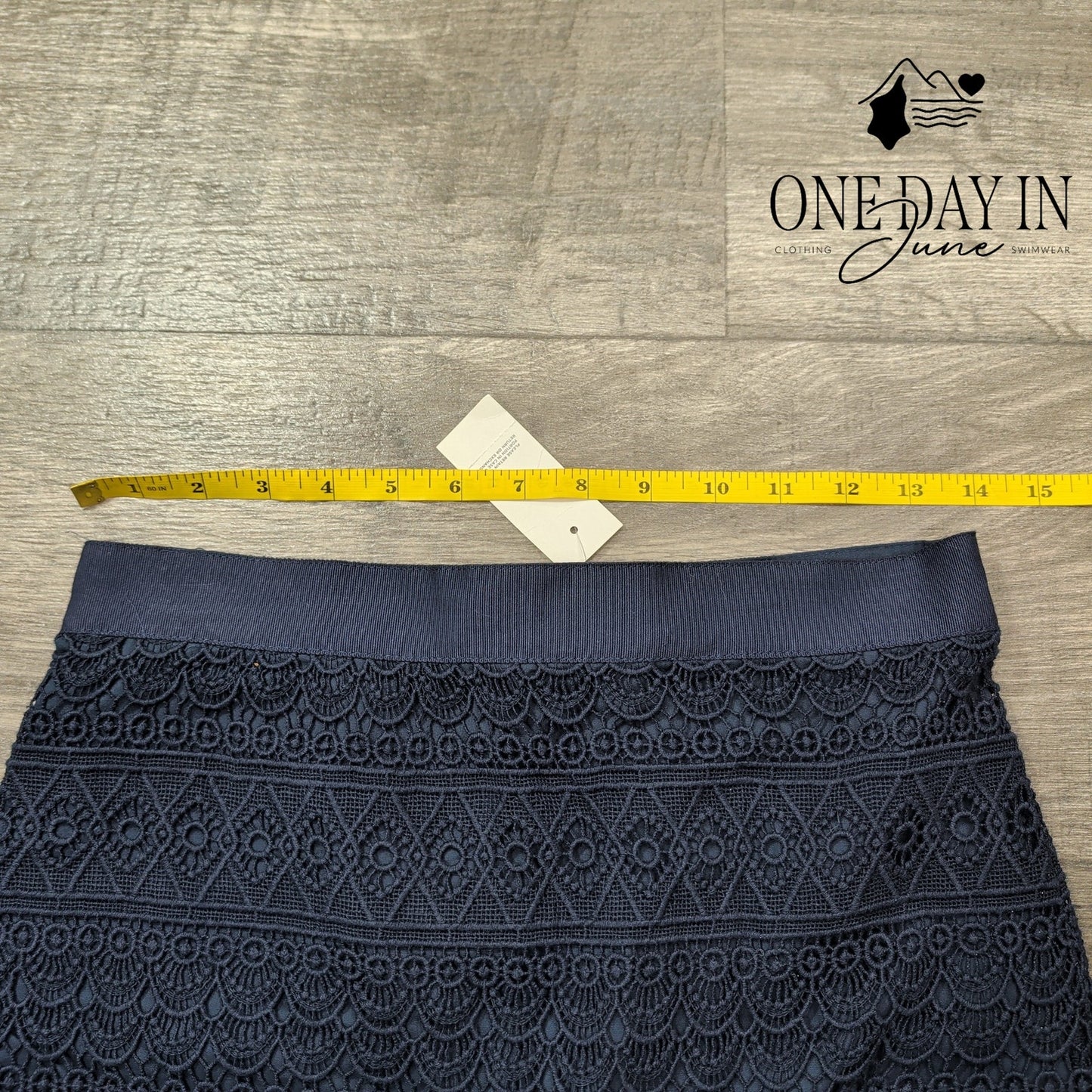 Loft Crotchet Mini Skirt Size 0