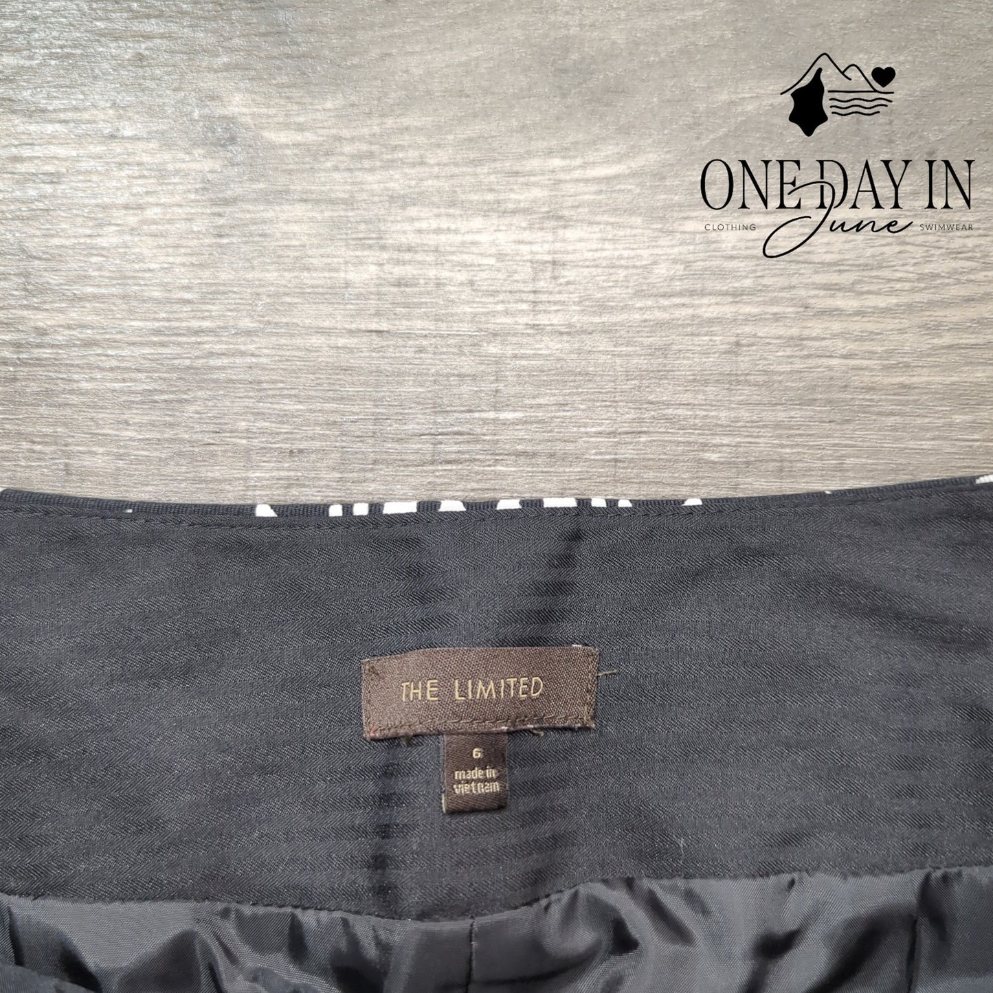 The Limited Pencil Skirt Size 6