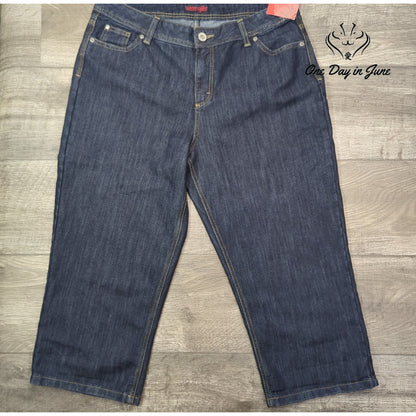 Wrangler Women's Cropped Capri Jeans Dark Wash Denim NWT Size 14
