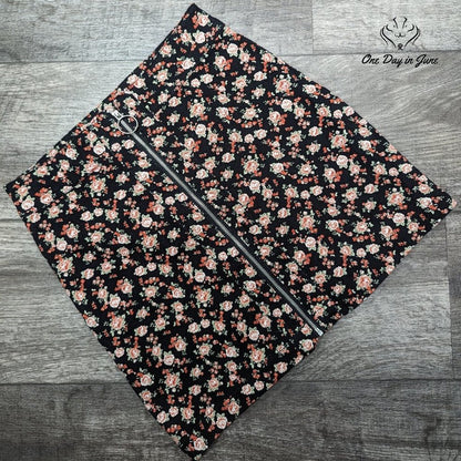 Forever 21 Zip Front Floral Denim Skirt Size S