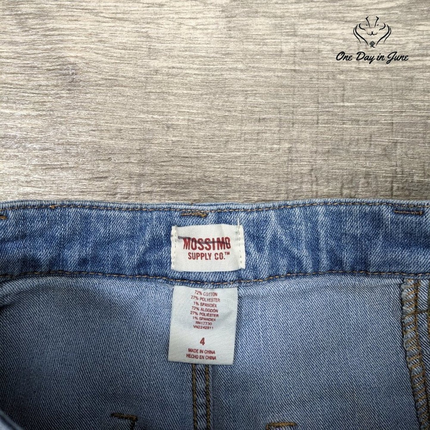 Mossimo Button Front Denim Skirt Size 4