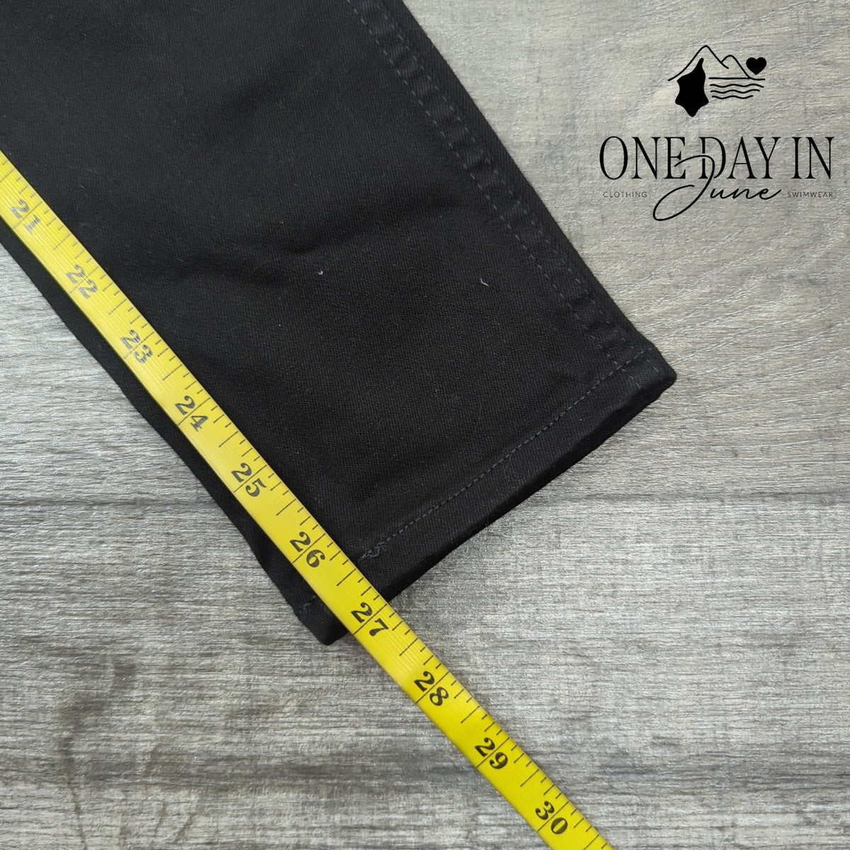 Madewell 10 High Rise Skinny Jeans Black Petite NWT Size 25P (2P)