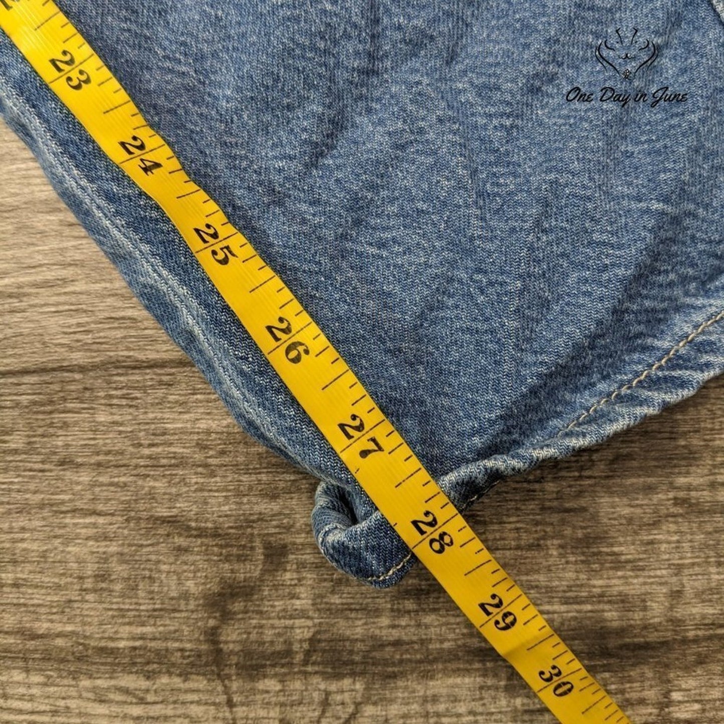 Arizona Jean Co. Juniors Highest Rise Mom Jeans Size 13