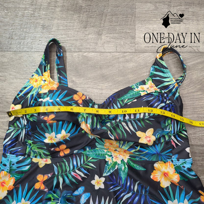 Aqua Eve Plus Size Twist Front Tankini Top Size 14W
