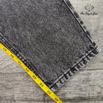 Ardene Juniors High Rise Mom Jeans Size 13